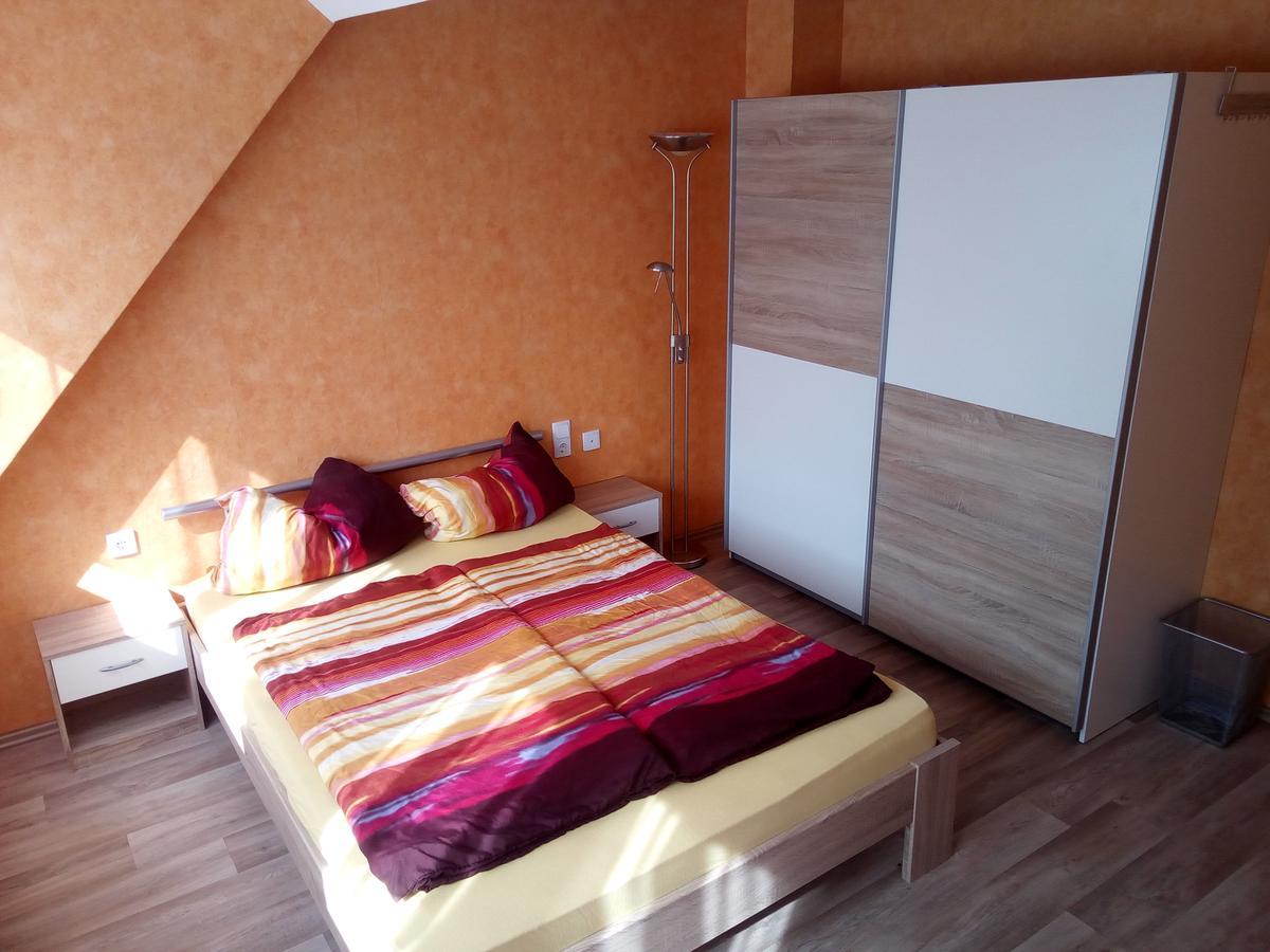 Pension Zum Ringelberg Ерфурт Екстериор снимка