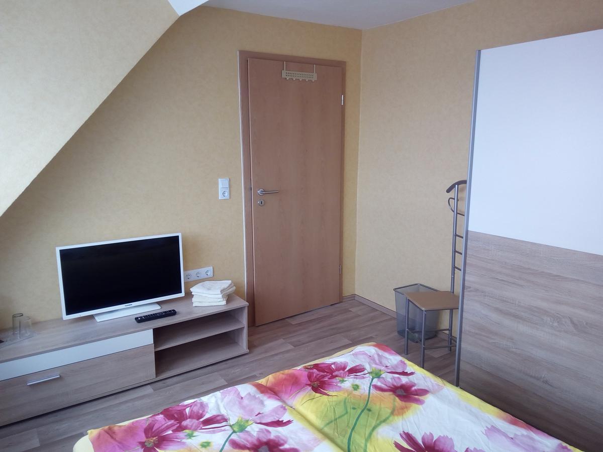 Pension Zum Ringelberg Ерфурт Екстериор снимка